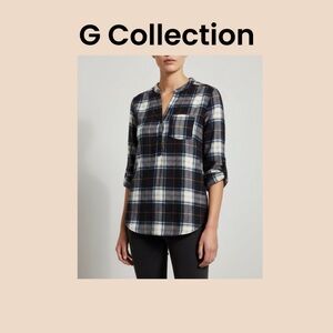 Women’s Casual Stretch Button Down Shirt Size Medium